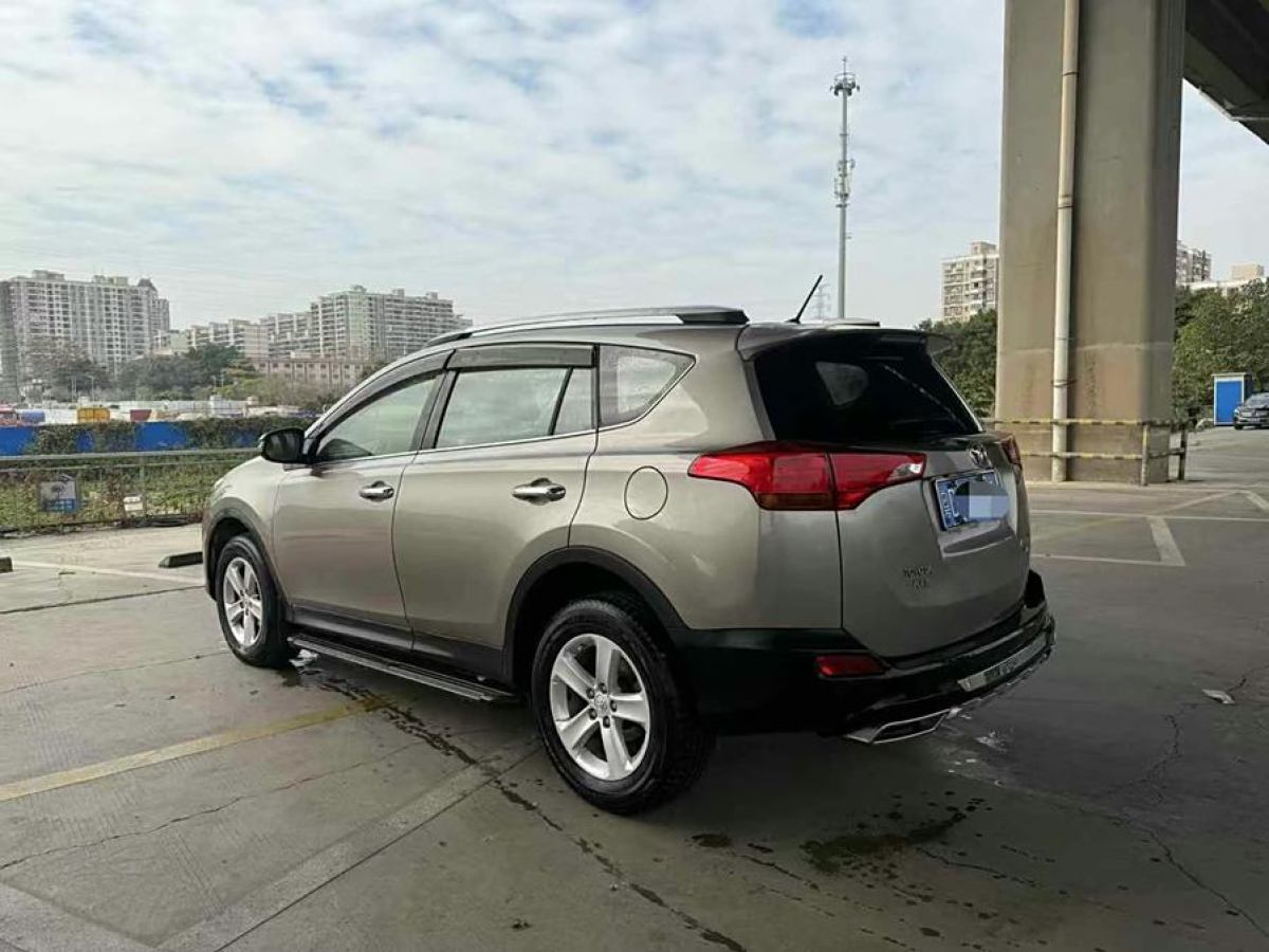 豐田 RAV4榮放  2013款 2.5L 自動四驅(qū)精英版圖片