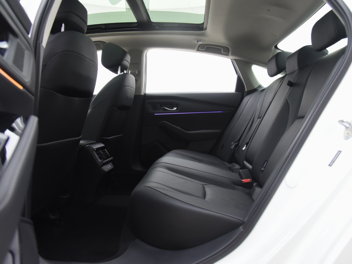 本田 雅閣新能源  2023款 2.0L e:PHEV 尊貴版圖片