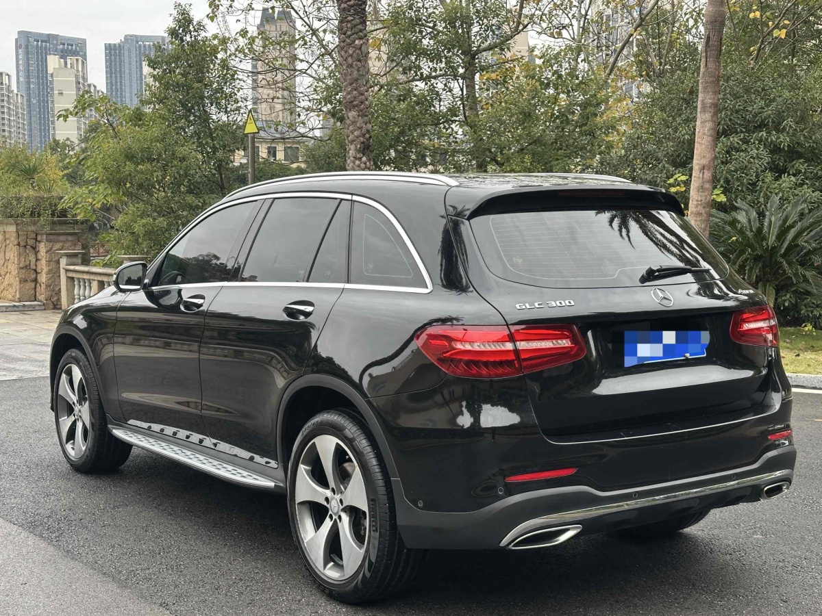 奔馳 奔馳GLC  2017款 GLC 300 4MATIC 豪華型圖片