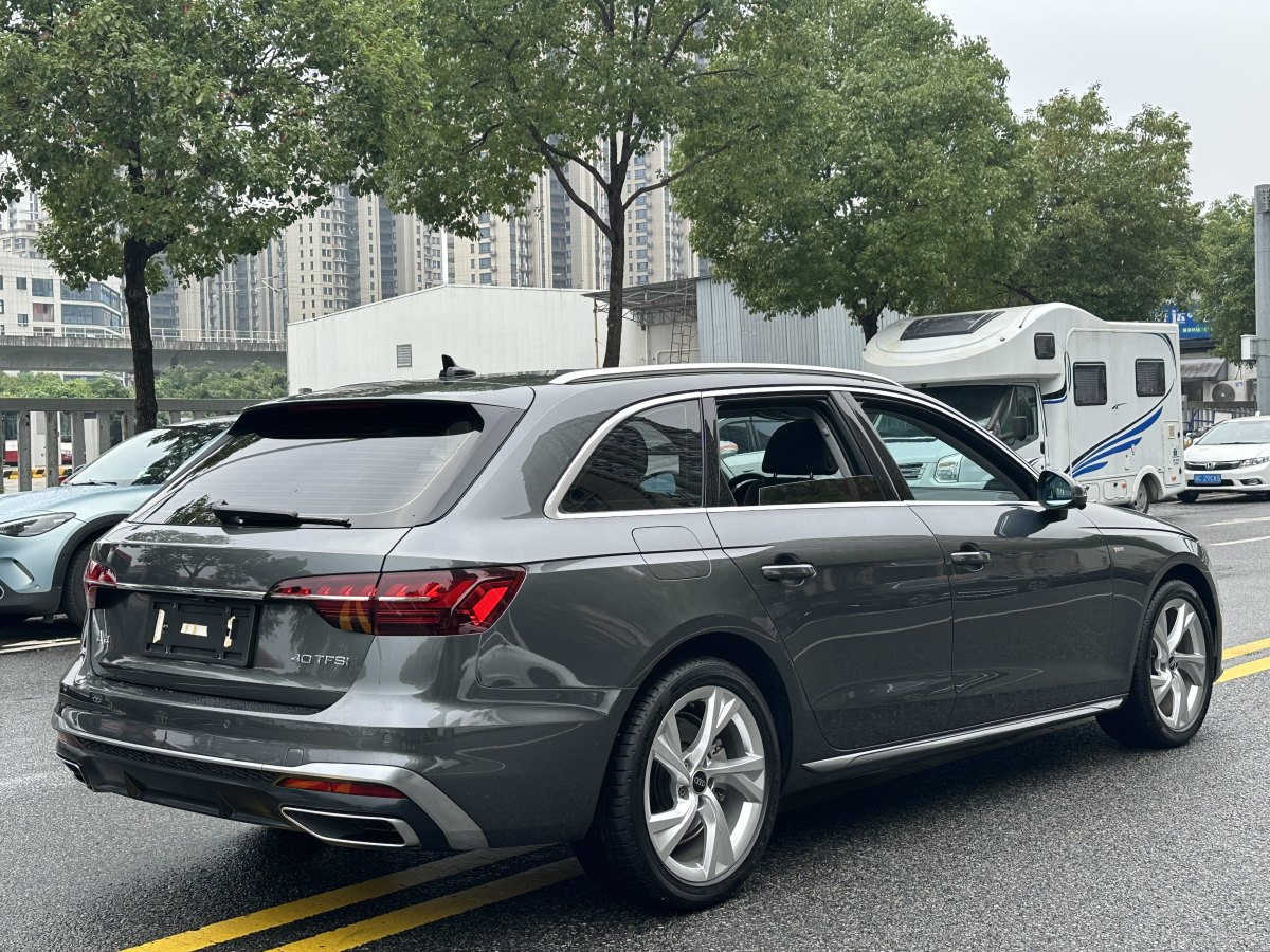 奧迪 奧迪A4  2021款 Avant 先鋒派 40 TFSI 時(shí)尚致雅型圖片