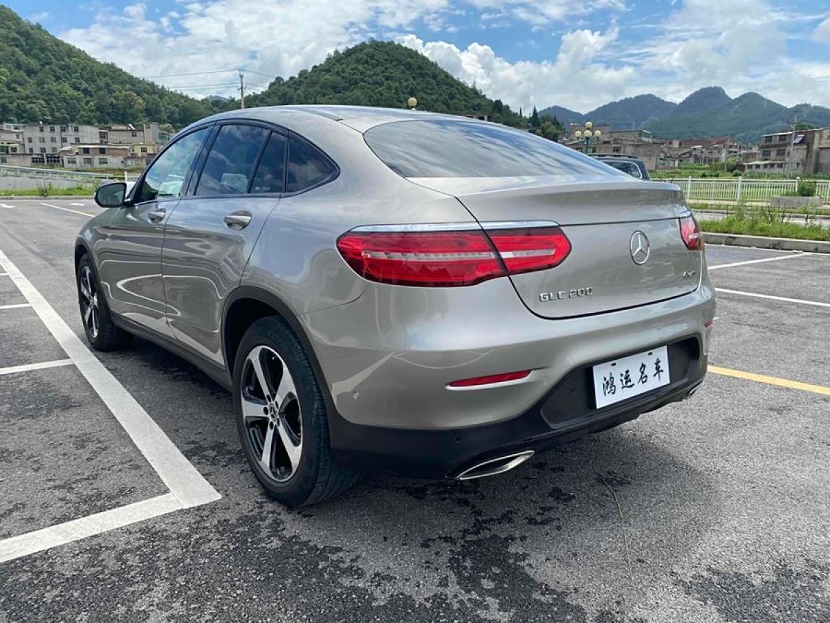 奔馳 奔馳GLC  2022款 改款 GLC 300 4MATIC 轎跑SUV圖片