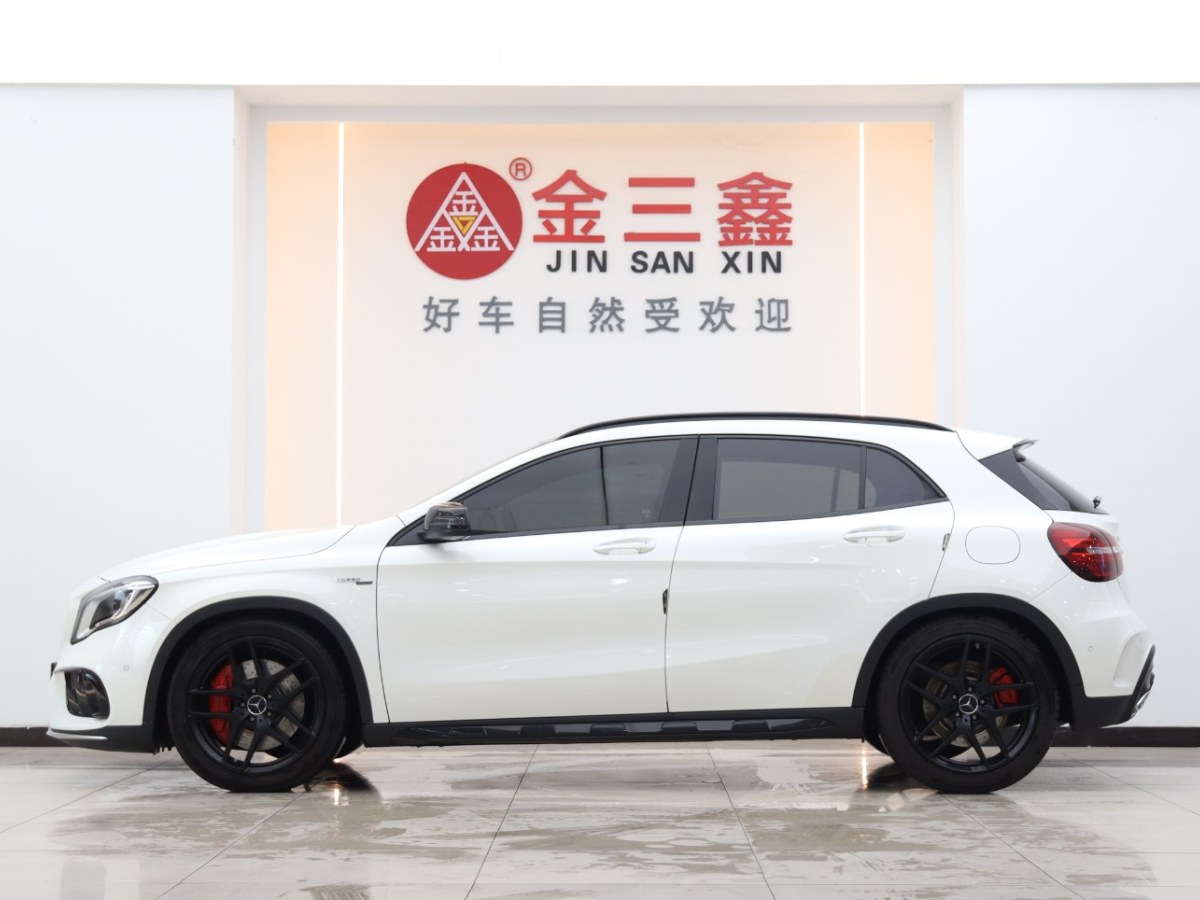 奔馳 奔馳GLA AMG  2017款 改款 AMG GLA 45 4MATIC圖片