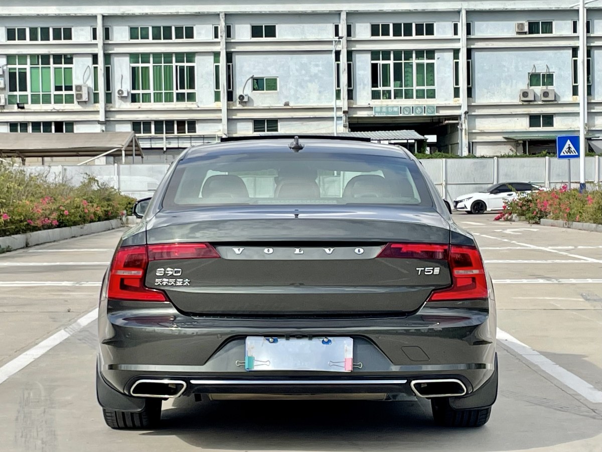 沃爾沃 S90  2020款 改款 T5 智雅豪華版圖片