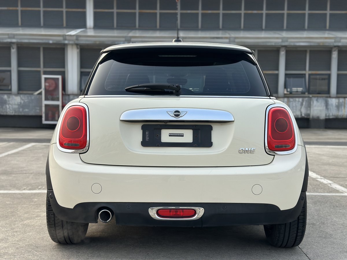 MINI MINI  2016款 1.2T ONE 先鋒派圖片