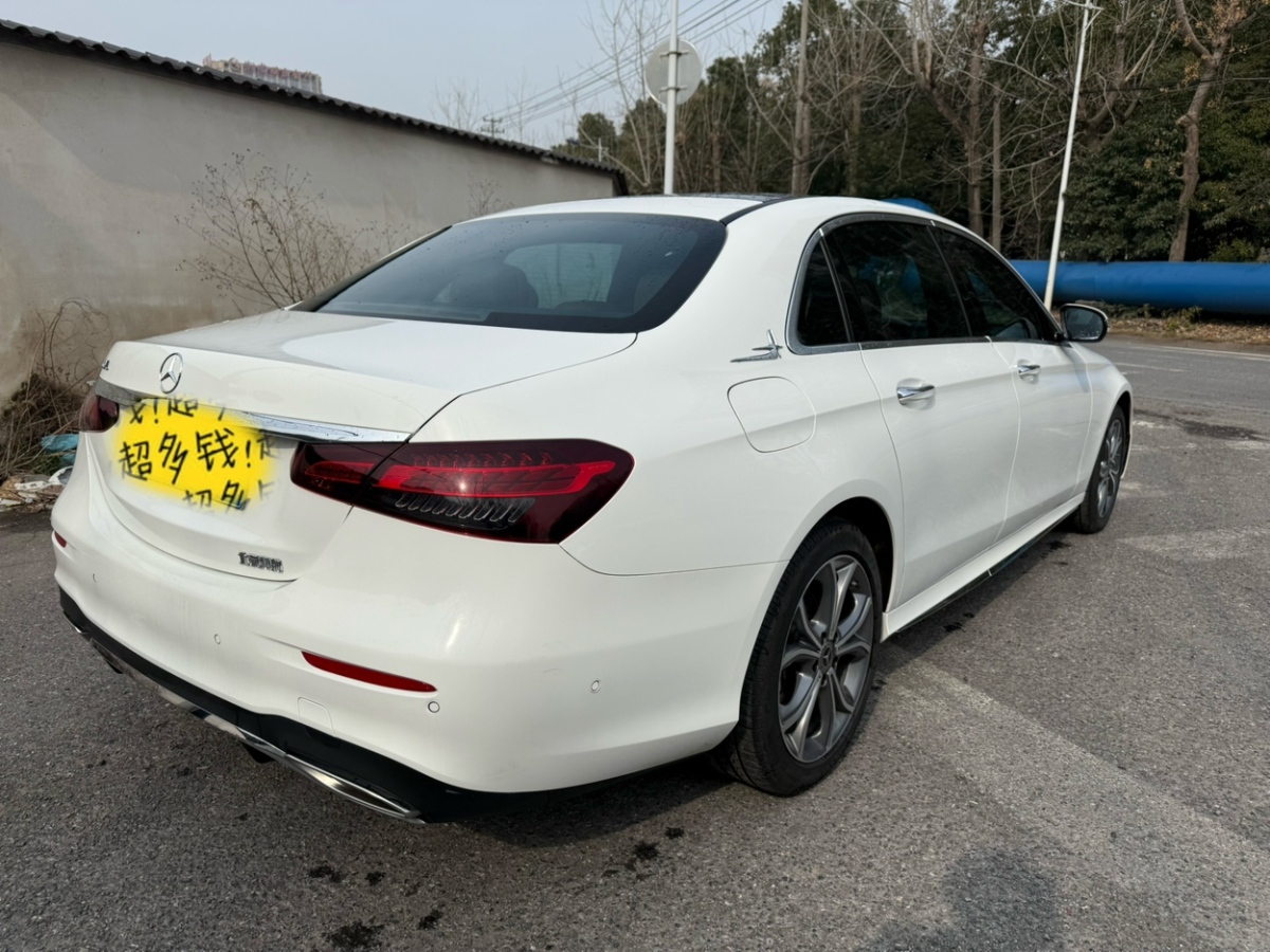 奔馳 奔馳E級  2021款 改款 E 300 L 時尚型圖片