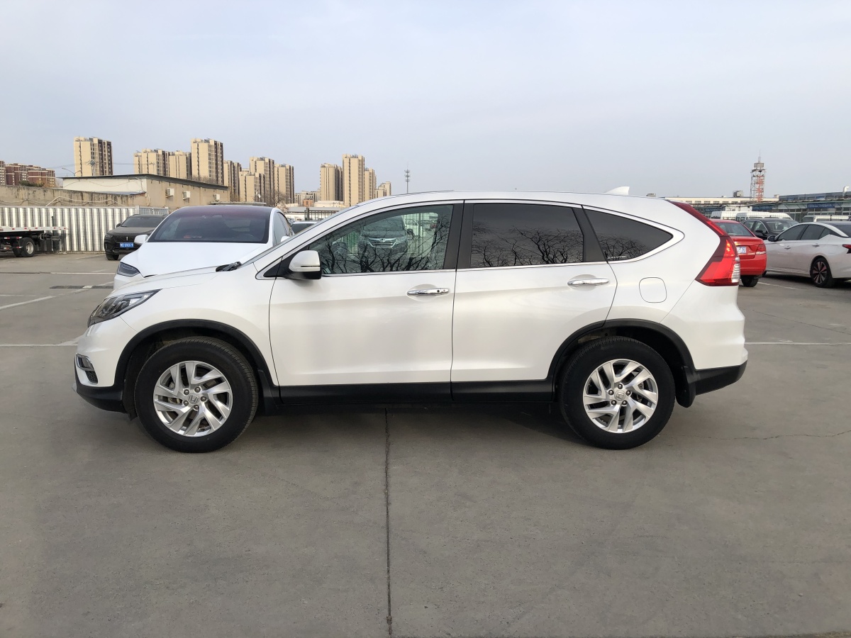 本田 CR-V  2015款 2.4L 兩驅(qū)豪華版圖片