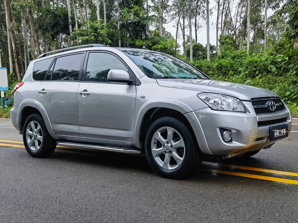 豐田 RAV4榮放  2009款 2.4L 自動(dòng)豪華版圖片