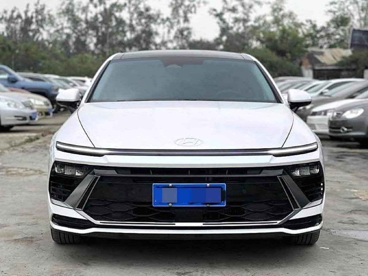 現(xiàn)代 索納塔  2020款 改款 270TGDi GL DCT領(lǐng)先版圖片