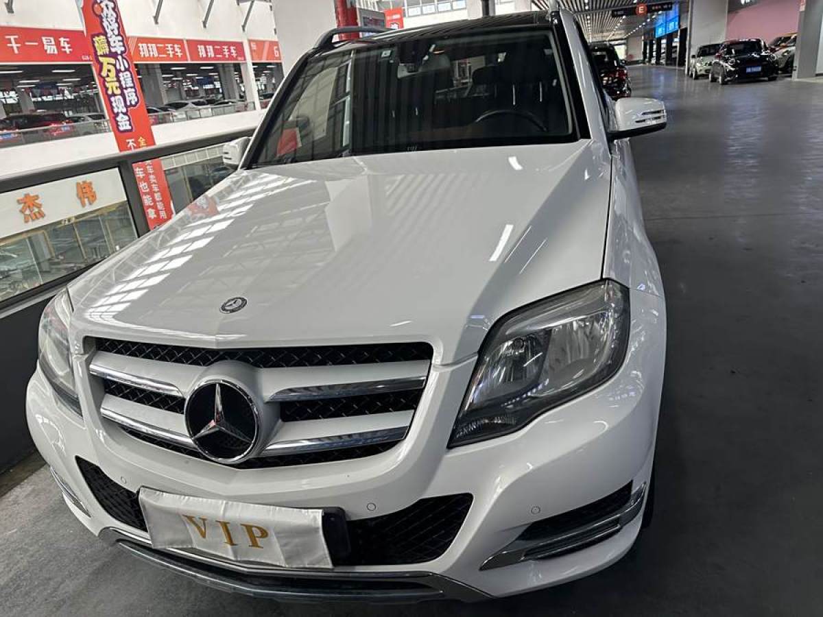 奔馳 奔馳GLK級(jí)  2013款 GLK 300 4MATIC 動(dòng)感天窗型圖片