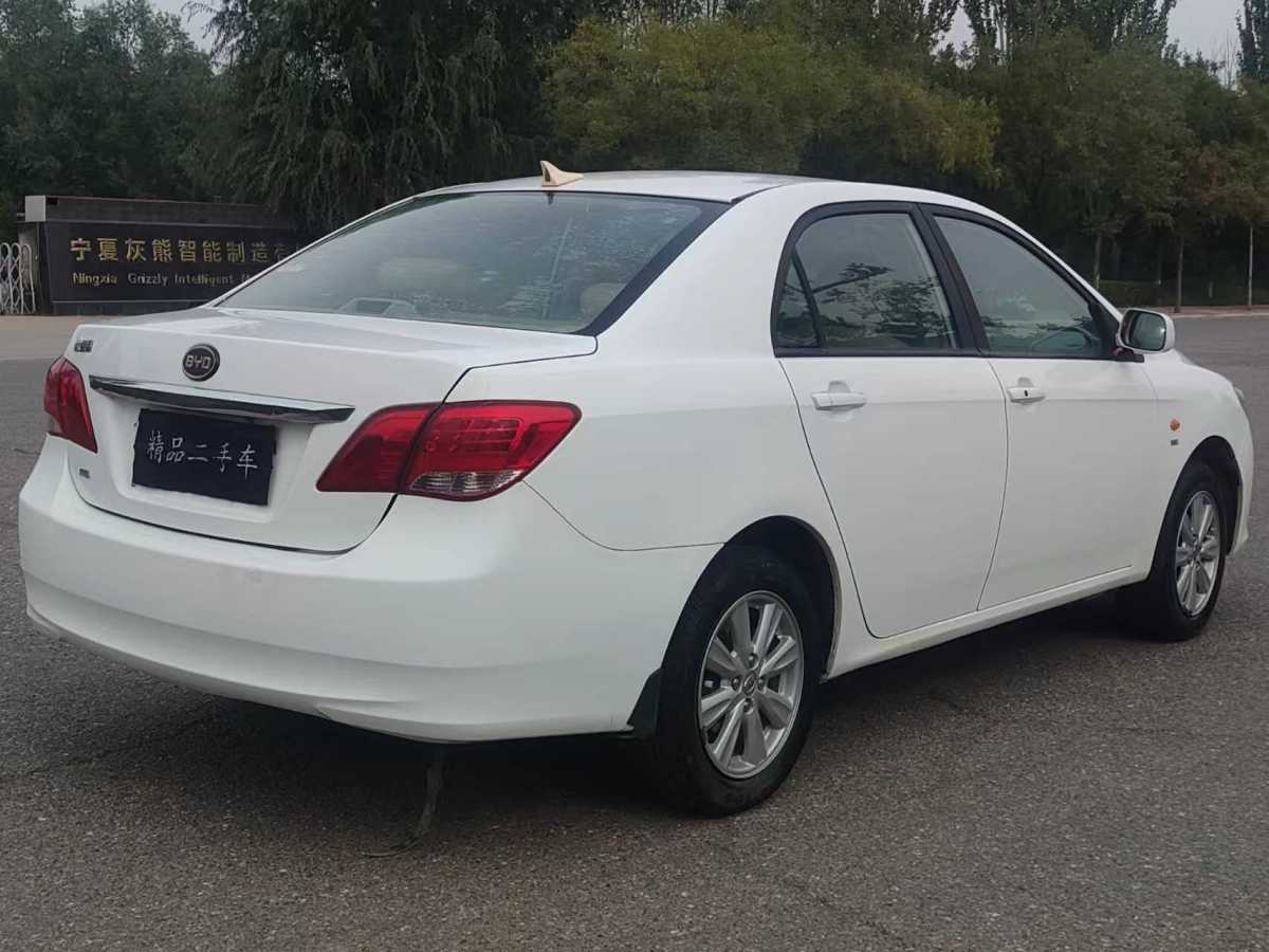 比亞迪 L3  2012款 1.5L 手動(dòng)尊貴型圖片