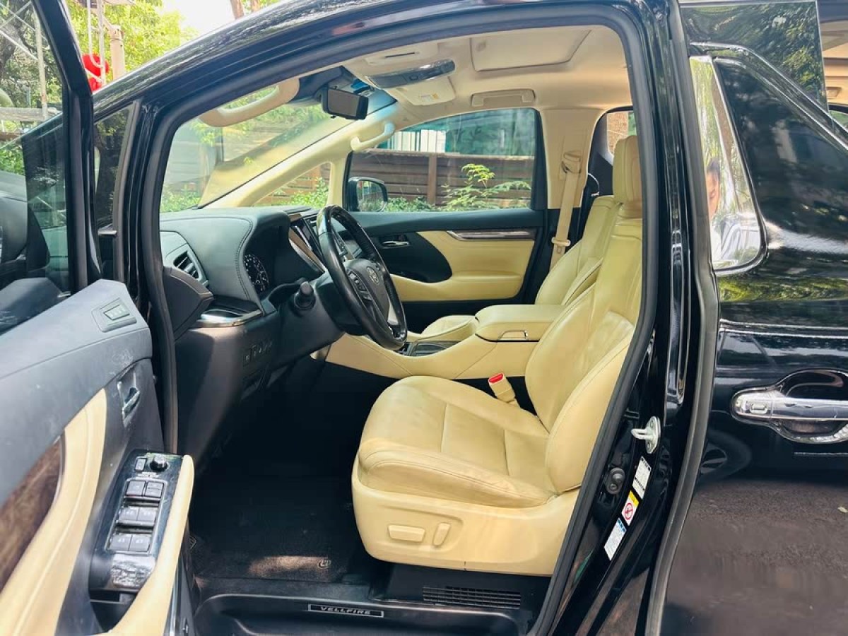 豐田 威爾法  2019款 雙擎 2.5L HV尊貴版圖片