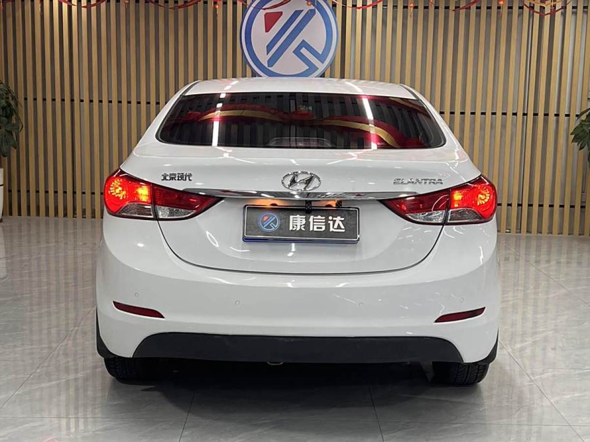 現(xiàn)代 朗動  2012款 1.6L 自動時尚型圖片