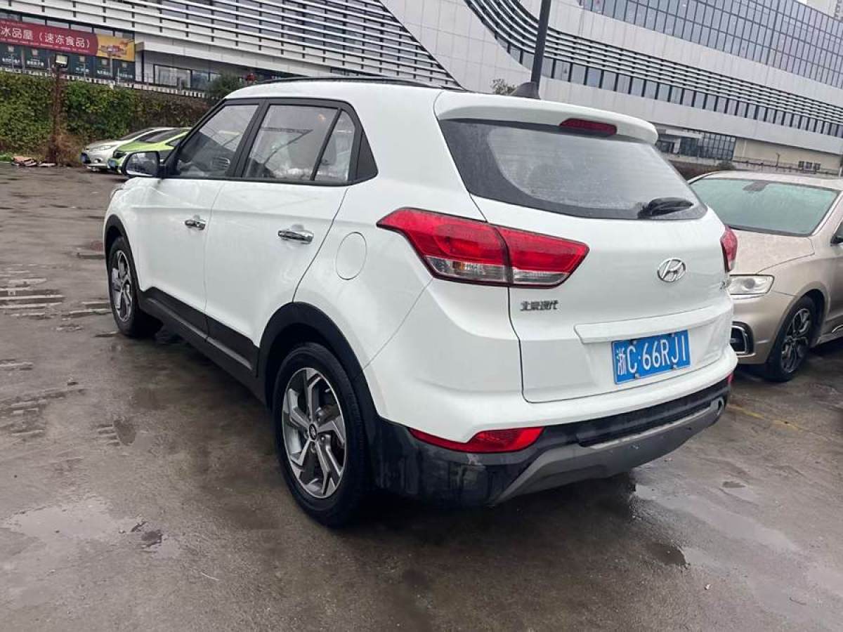 現(xiàn)代 ix25  2017款 1.6L 自動智能型圖片