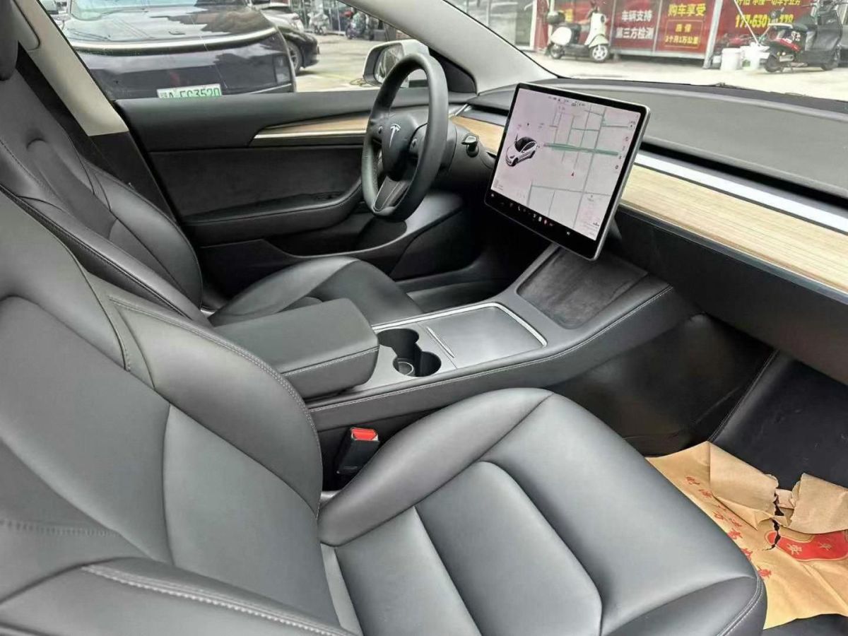 特斯拉 Model S  2021款 Plaid Plus 版圖片