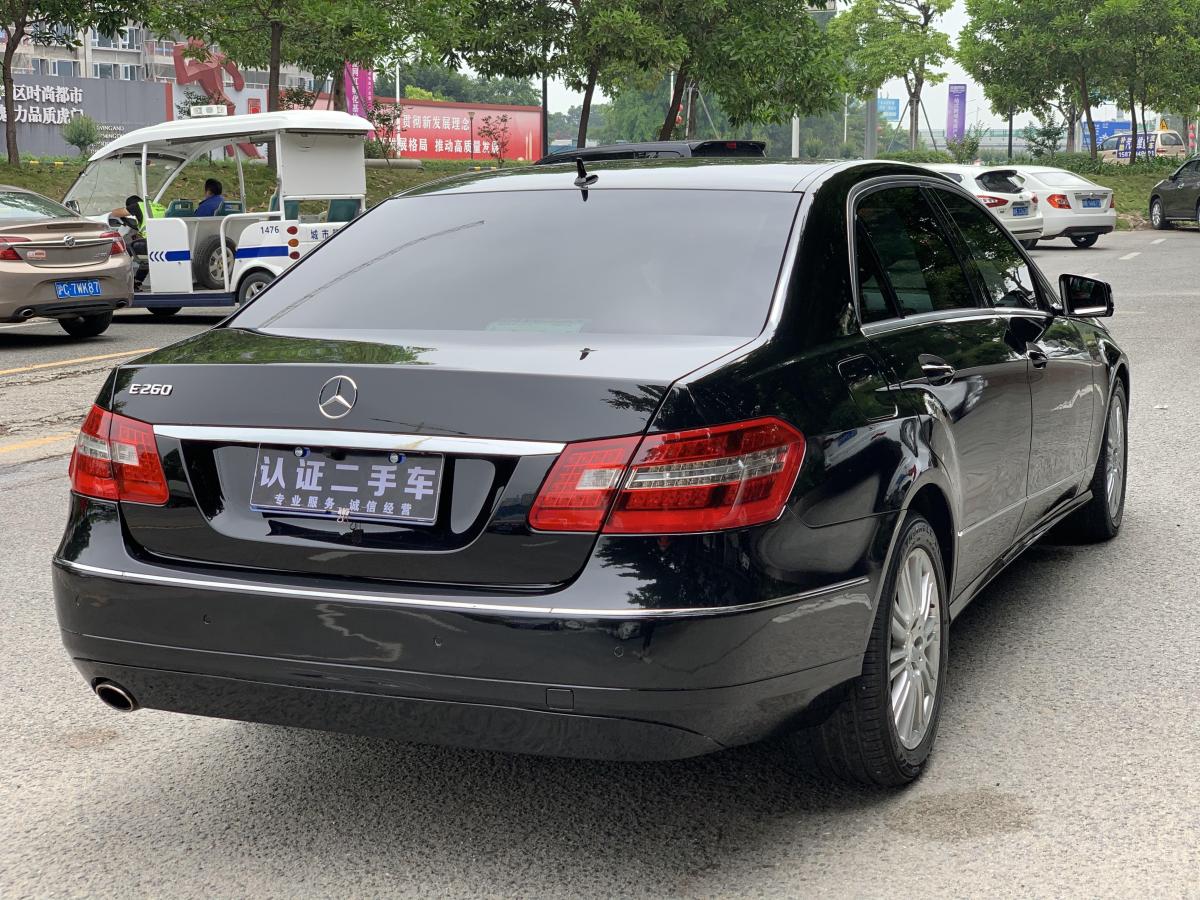 奔馳 奔馳e級 2013款 e 260 l cgi優雅型圖片