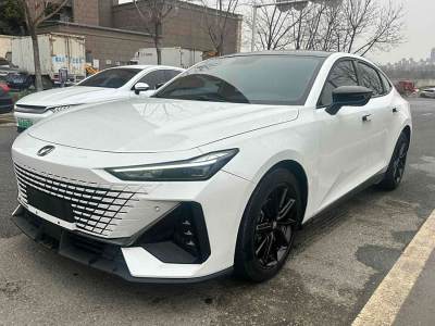 2023年10月 長(zhǎng)安 長(zhǎng)安UNI-V 1.5T 尊貴型圖片