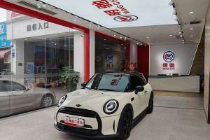 MINI MINI 改款 1.5T COOPER 藝術(shù)家