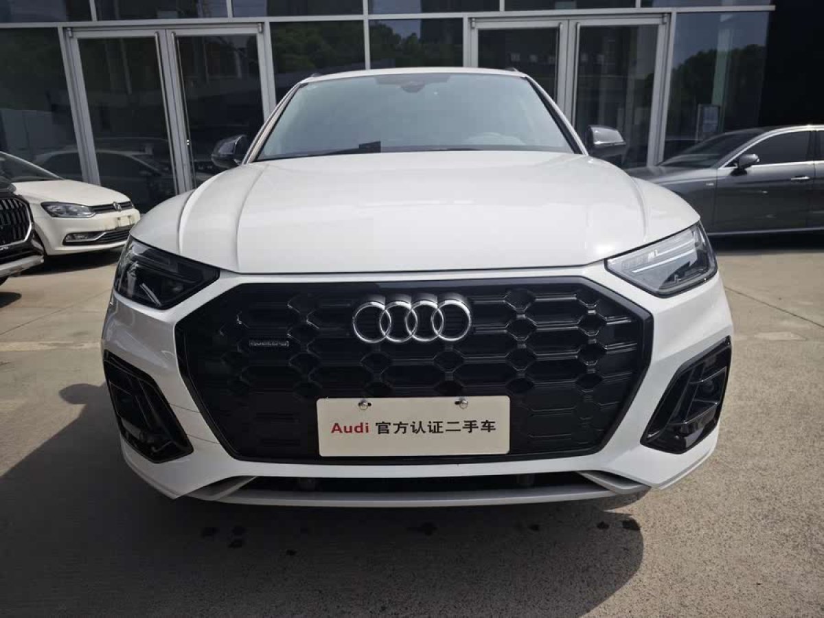 奧迪 奧迪Q5L  2023款 40T 豪華動感型圖片