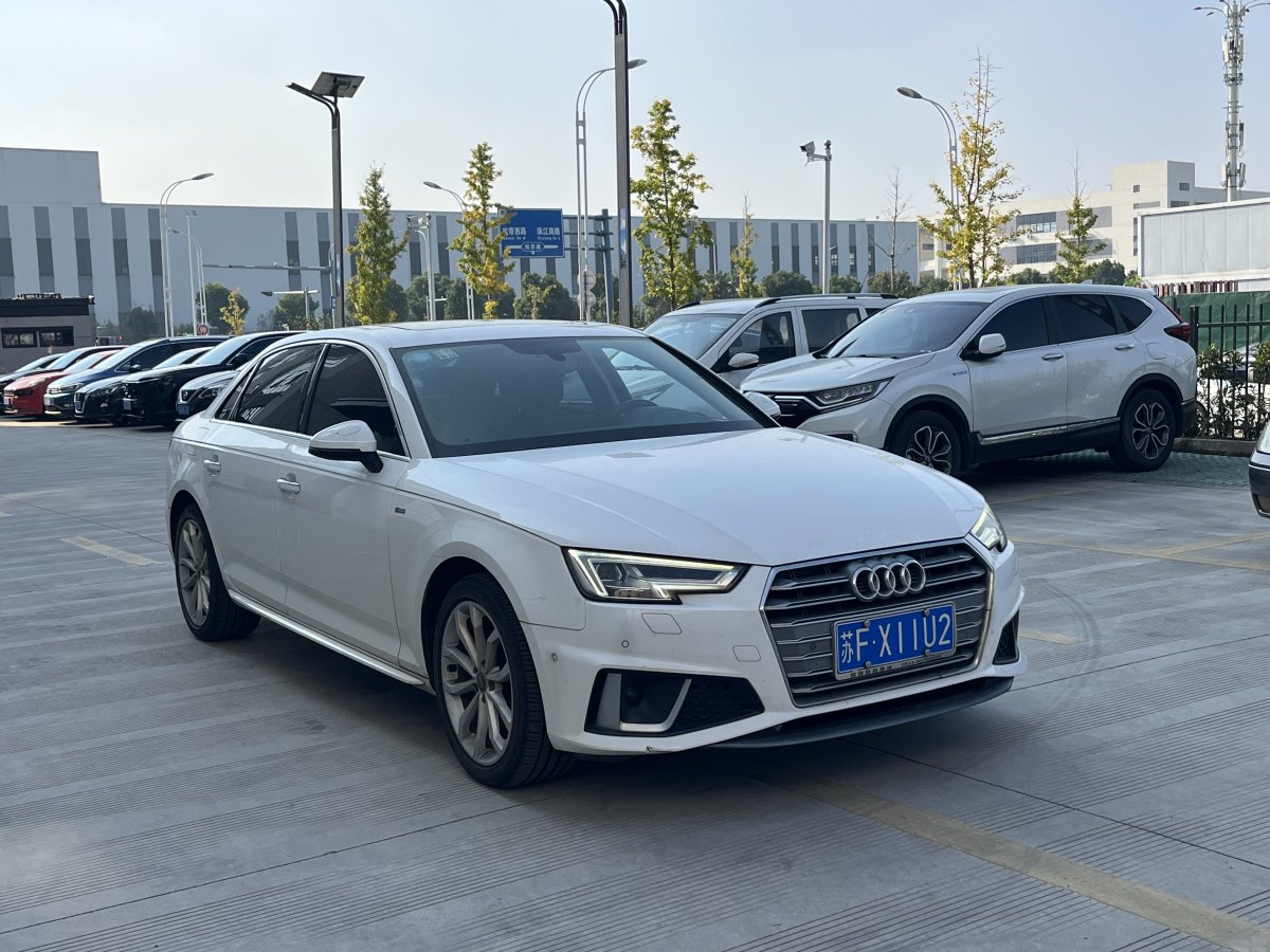 奧迪 奧迪A4L  2019款 40 TFSI 時(shí)尚型 國(guó)V圖片