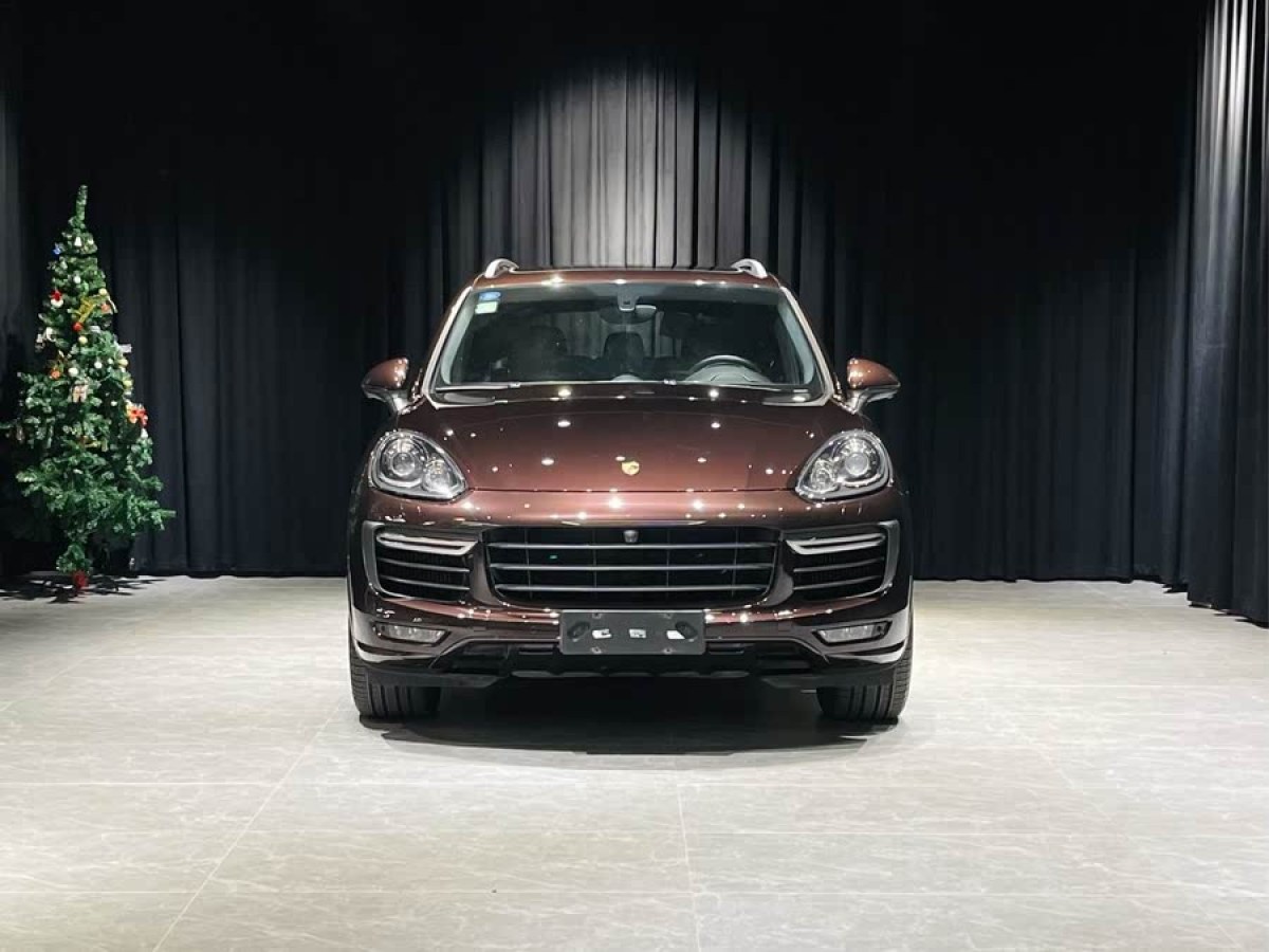保時(shí)捷 Cayenne  2016款 Cayenne GTS 3.6T圖片