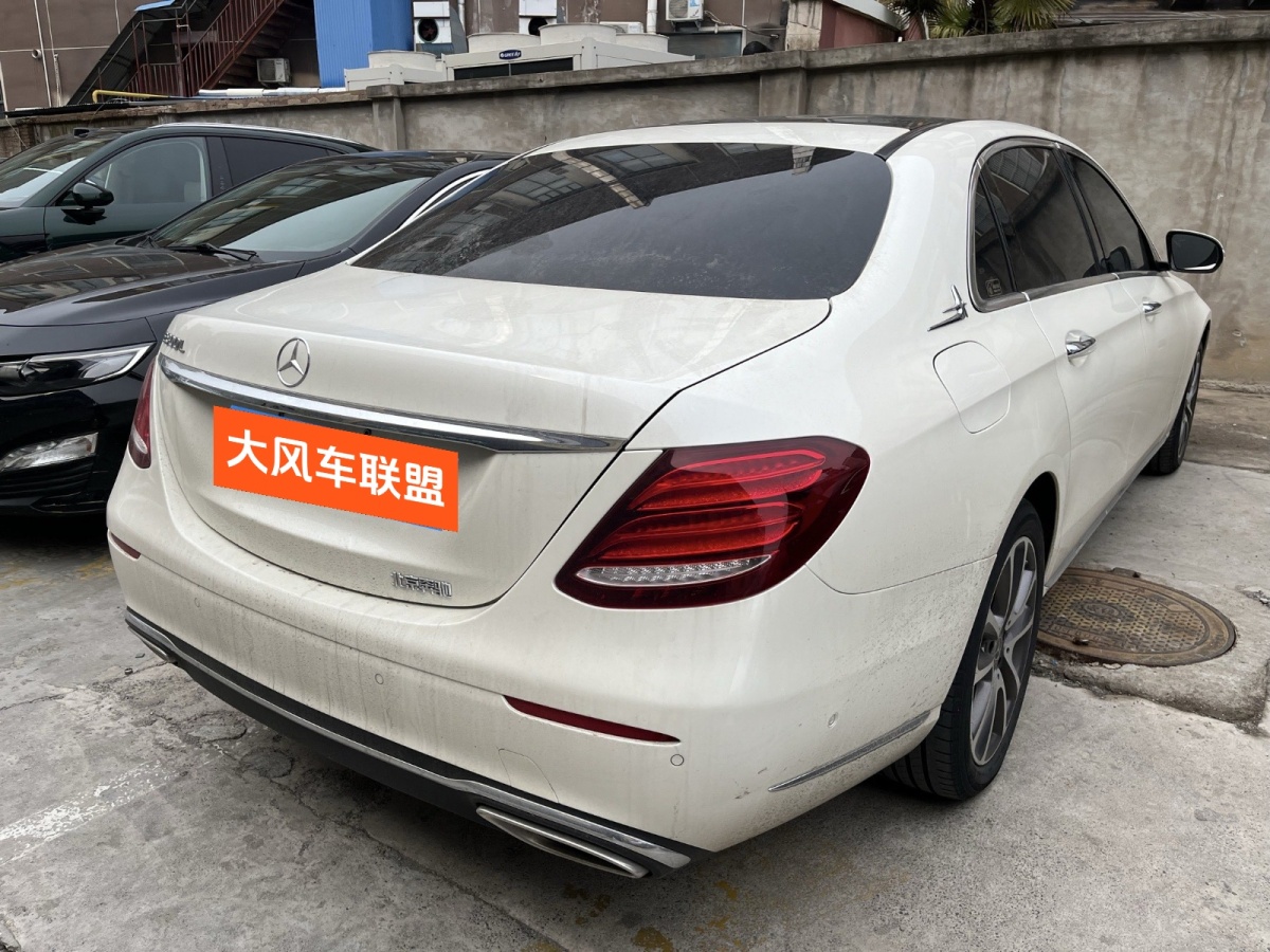 奔馳 奔馳E級  2019款 改款 E 300 L 豪華型圖片