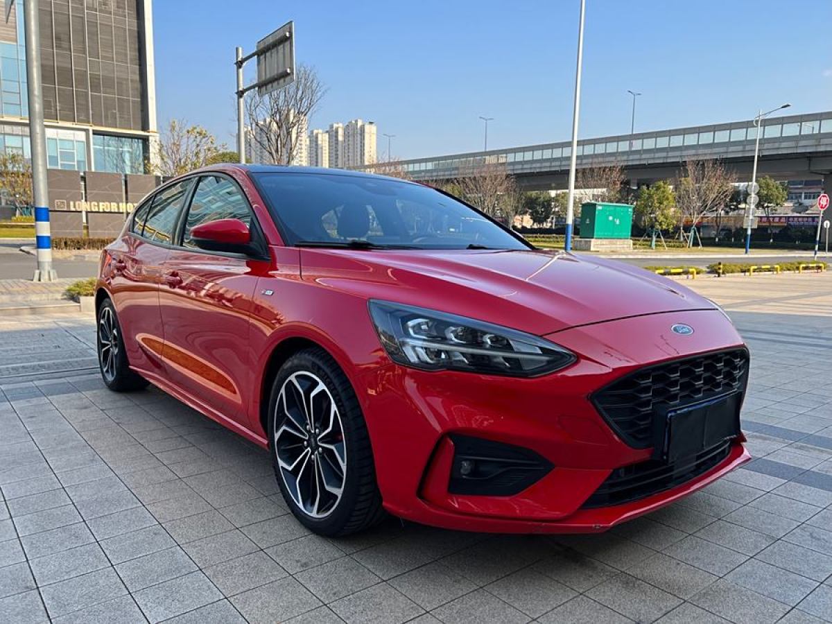 福特 ?？怂? 2019款 兩廂 EcoBoost 180 自動(dòng)ST Line圖片