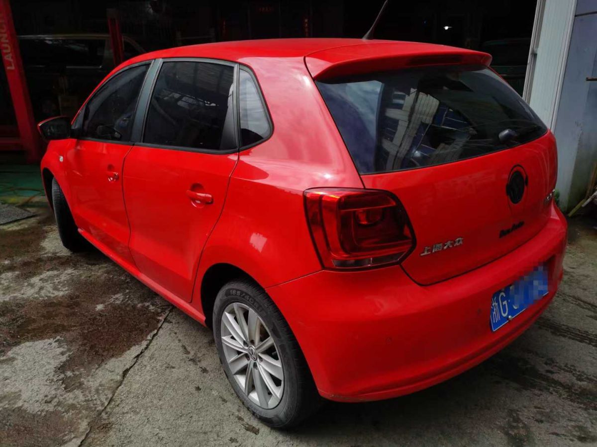 大眾 帕薩特  2014款 1.8TSI DSG尊榮導(dǎo)航版圖片