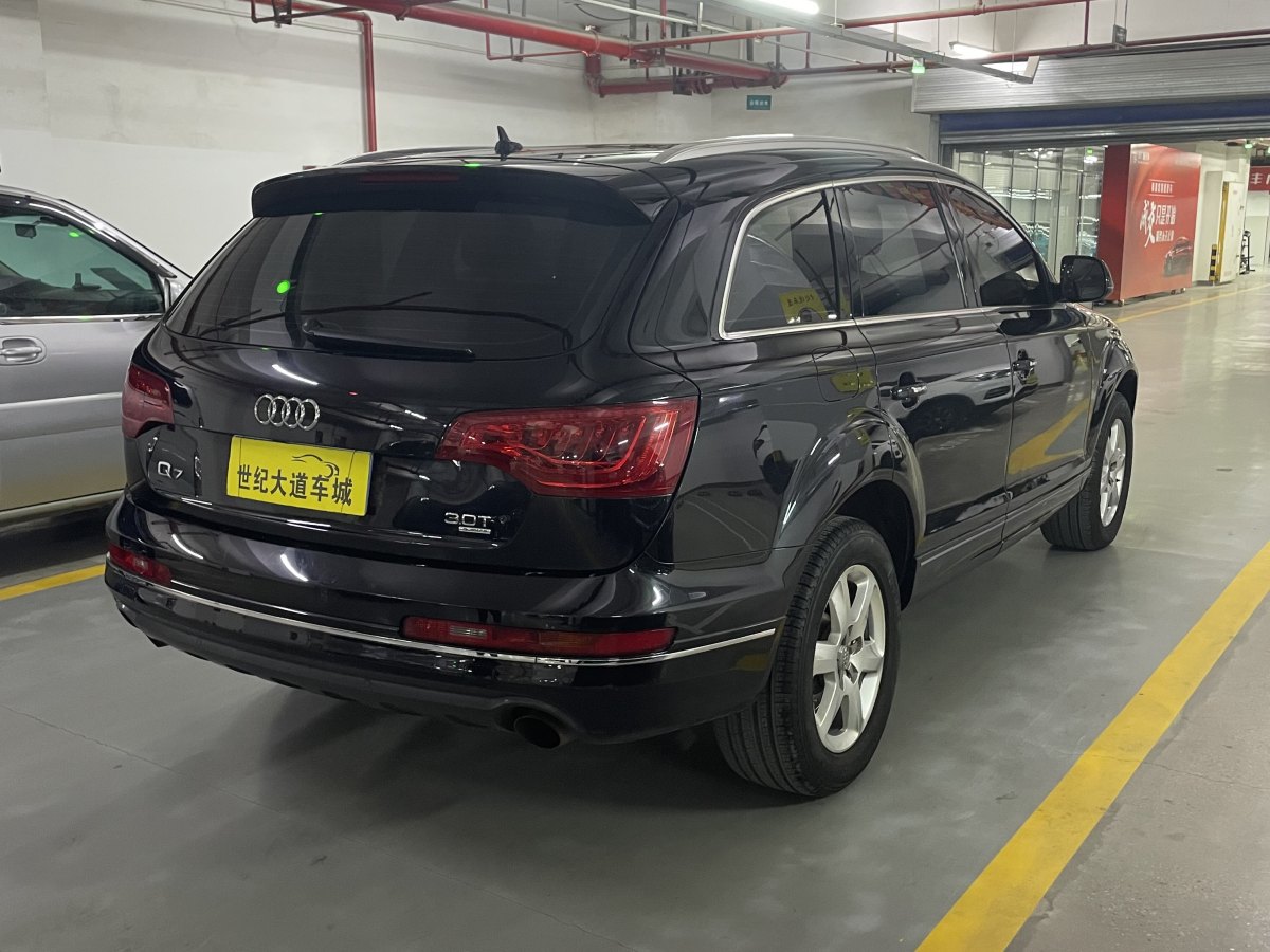 奧迪 奧迪Q7  2012款 3.0 TFSI 專享型(200kW)圖片