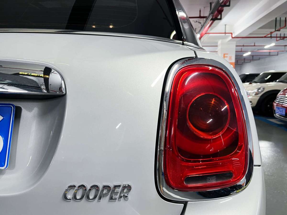 2016年3月MINI MINI  2016款 1.5T COOPER