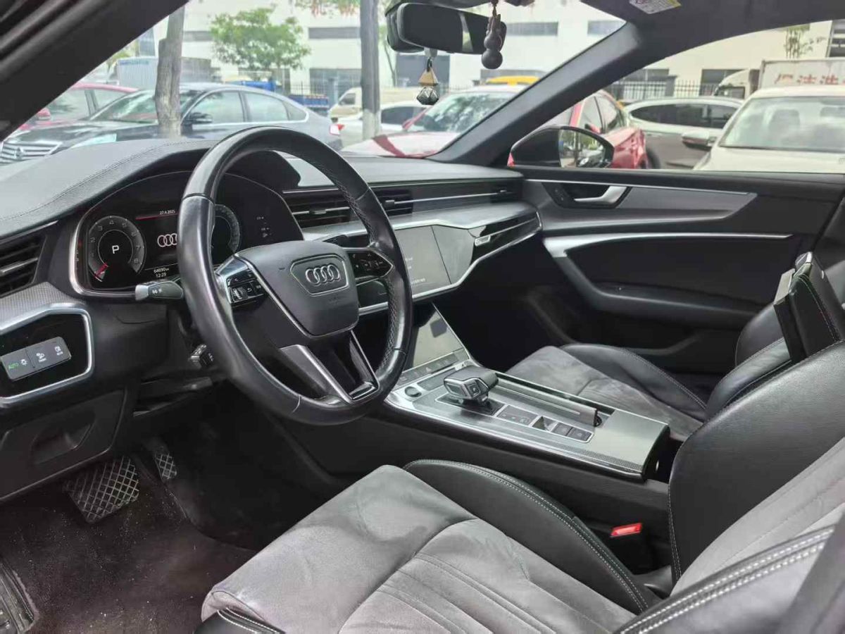 奧迪 奧迪A6  2022款 allroad quattro 55 TFSI 冰雪運動版圖片
