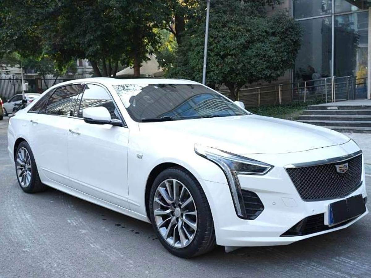 凱迪拉克 CT6  2019款 28T 豪華運(yùn)動型圖片