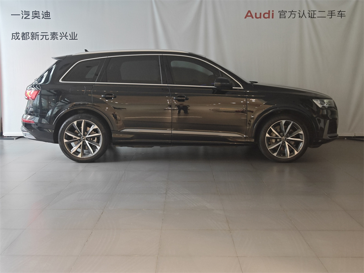 奧迪 奧迪Q7  2023款 55 TFSI quattro S line運動型圖片