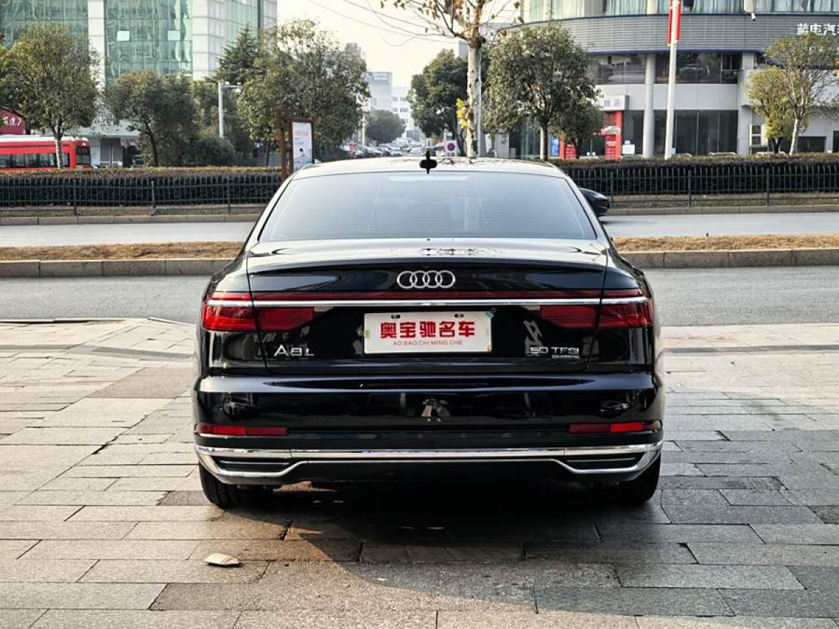 奧迪 奧迪A8  2022款 A8L 50 TFSI quattro 舒適型典藏版圖片