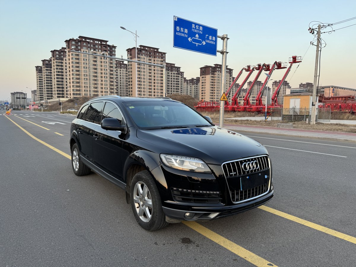 奧迪 奧迪Q7  2015款 35 TFSI 進取型圖片