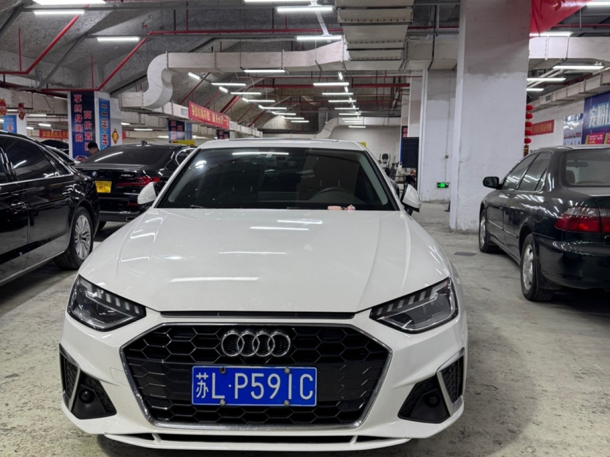 奧迪 奧迪A4L  2022款 40 TFSI 豪華動(dòng)感型圖片