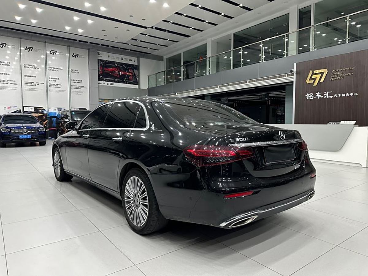 奔馳 奔馳E級  2022款 改款 E 300 L 豪華型圖片