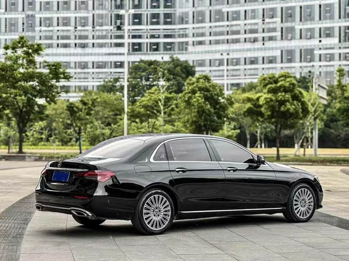 奔馳 奔馳E級  2021款 改款 E 300 L 豪華型圖片