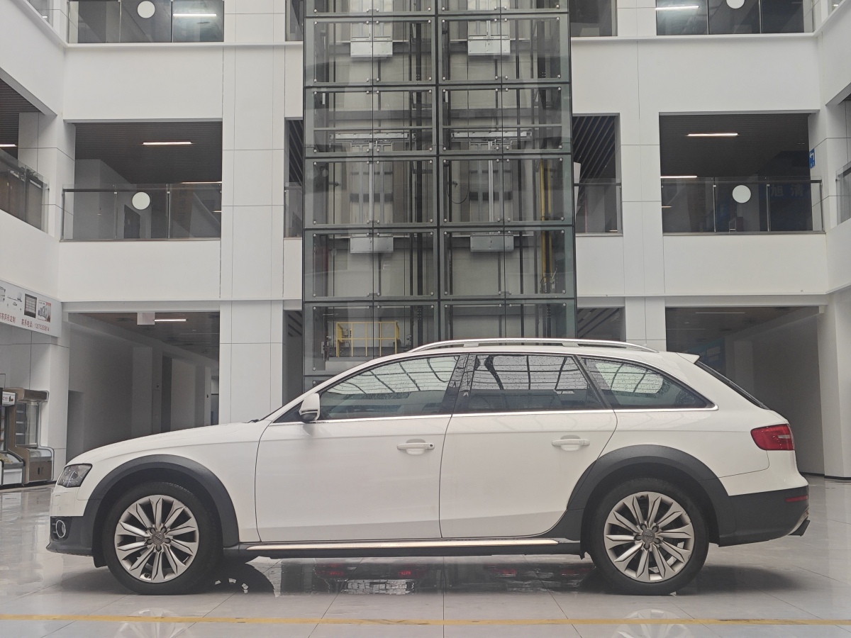 奧迪 奧迪A4  2013款 40 TFSI allroad quattro 豪華型圖片