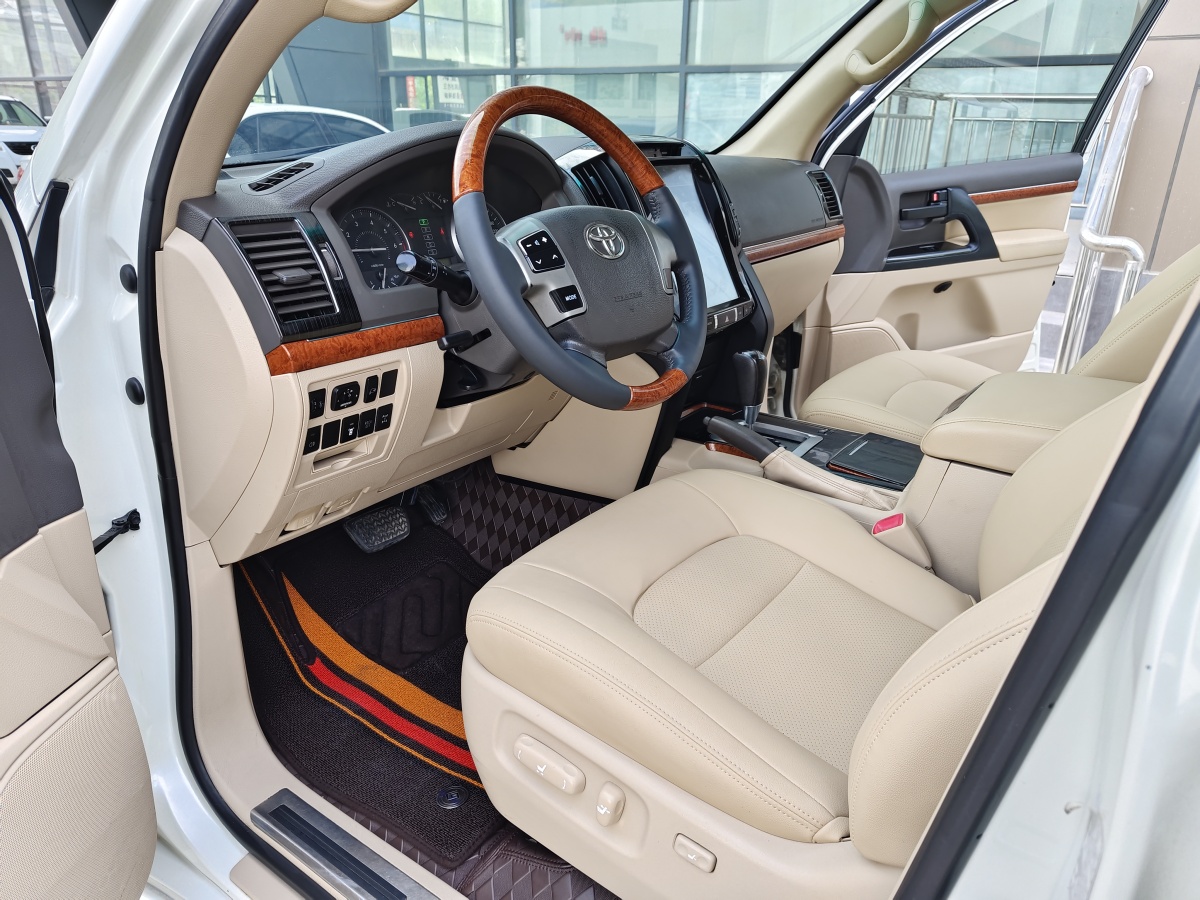 2013年8月豐田 蘭德酷路澤  2007款 4.7L 手動(dòng)GX-R 中東版