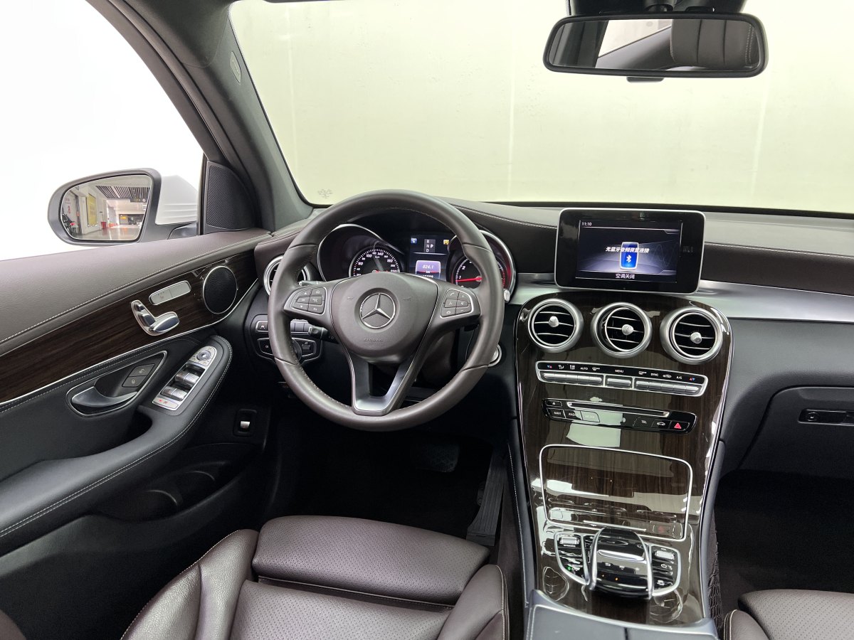 奔馳 奔馳GLC  2018款 改款 GLC 260 4MATIC 豪華型圖片