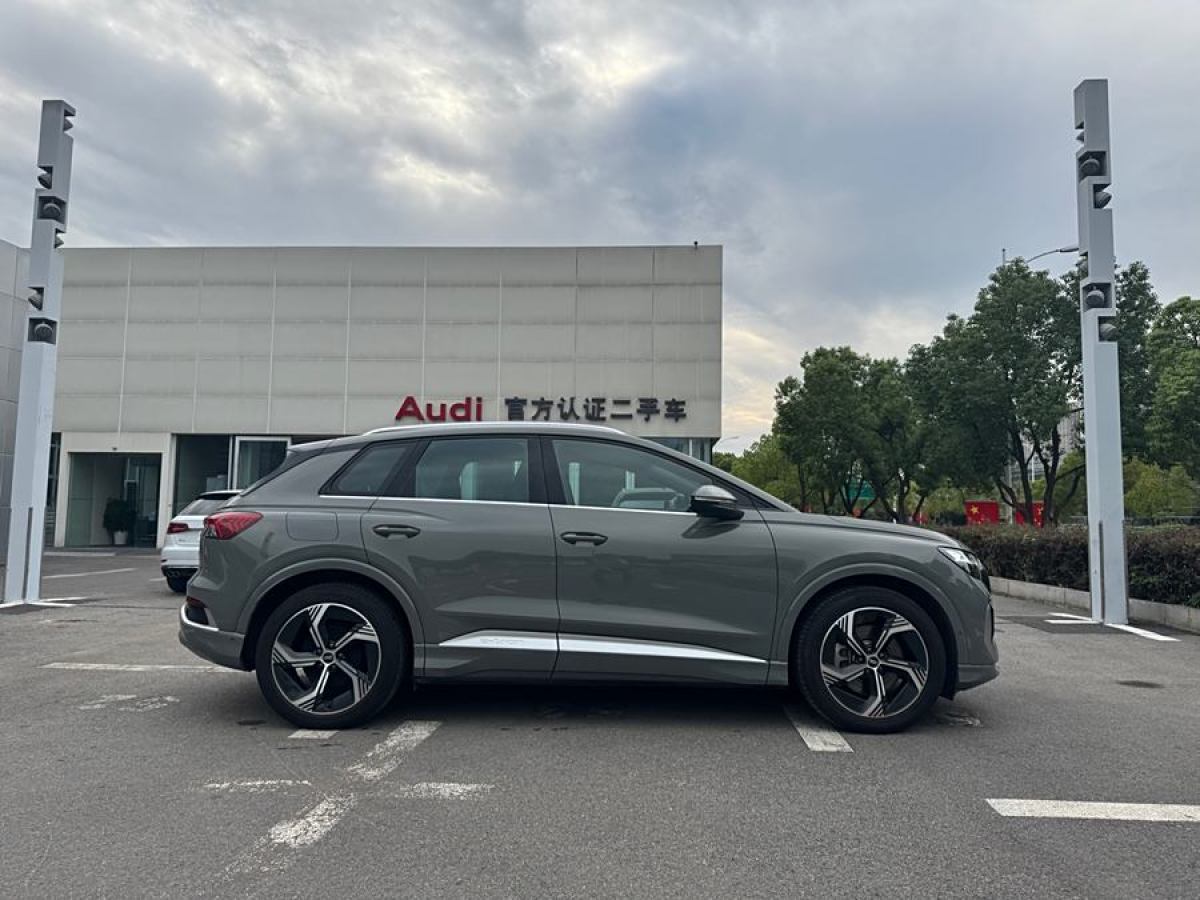 2023年4月奧迪 奧迪Q4 e-tron  2023款 40 e-tron 創(chuàng)境版