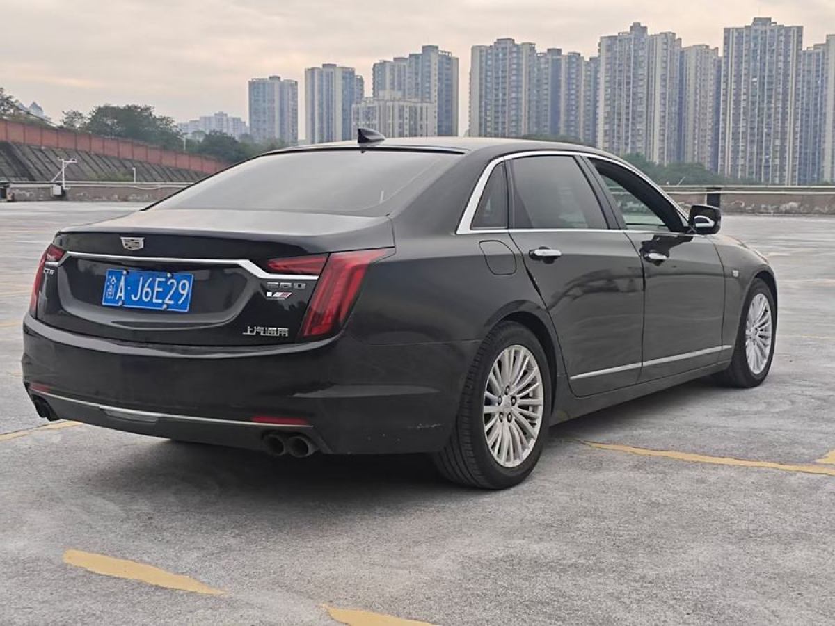 凱迪拉克 CT6  2019款 28T 時(shí)尚型圖片