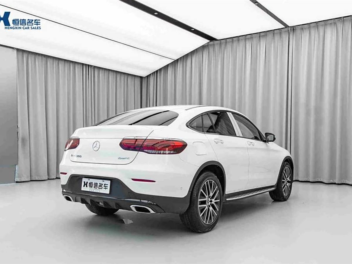 奔馳 奔馳GLC  2023款 GLC 300 4MATIC 轎跑SUV圖片