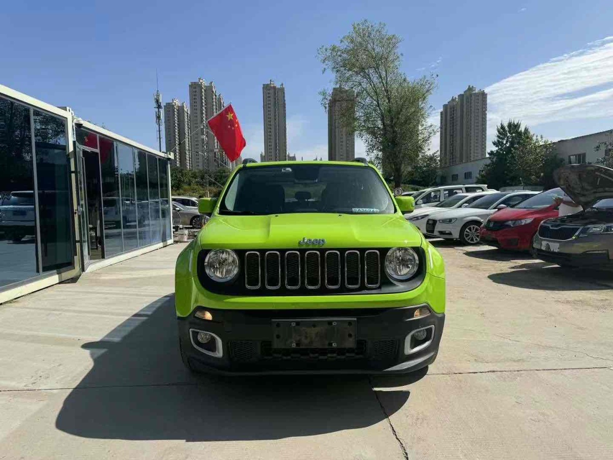 Jeep 自由俠  2018款 互聯(lián)大屏版 180T 自動智能版圖片