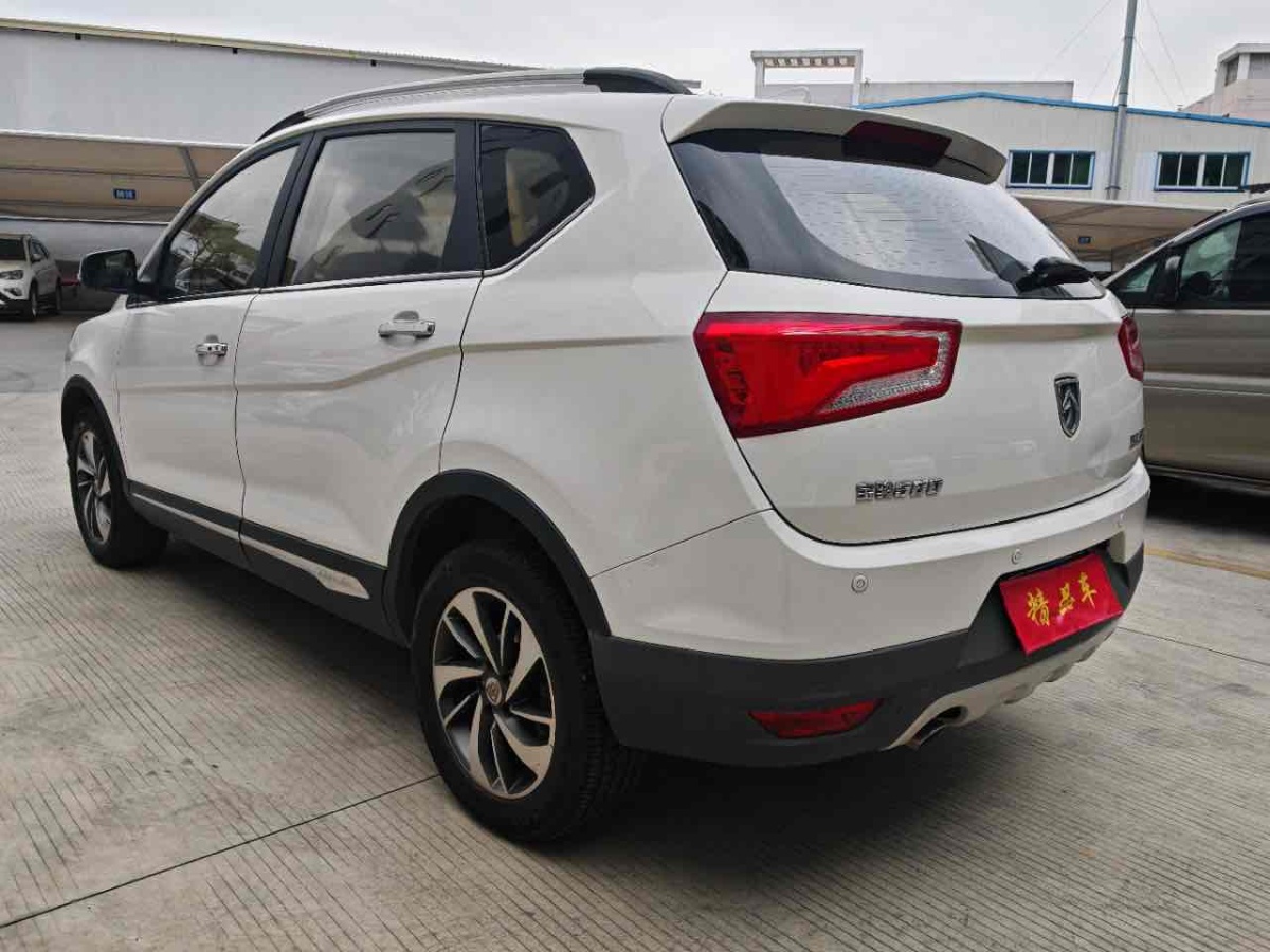 寶駿 560  2016款 1.8L iAMT豪華型圖片