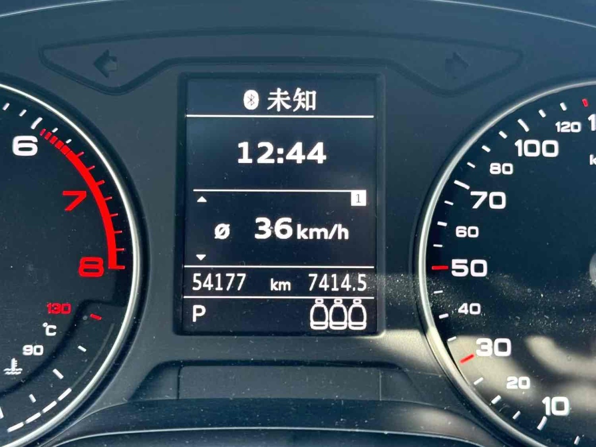 奧迪 奧迪Q2L  2018款 35TFSI 上市專享版圖片