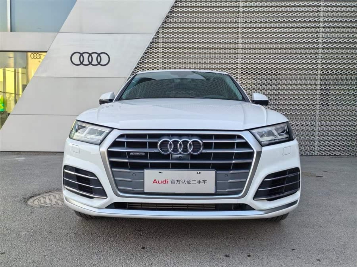 奧迪 奧迪Q5L  2020款 改款 40 TFSI 榮享時尚型圖片