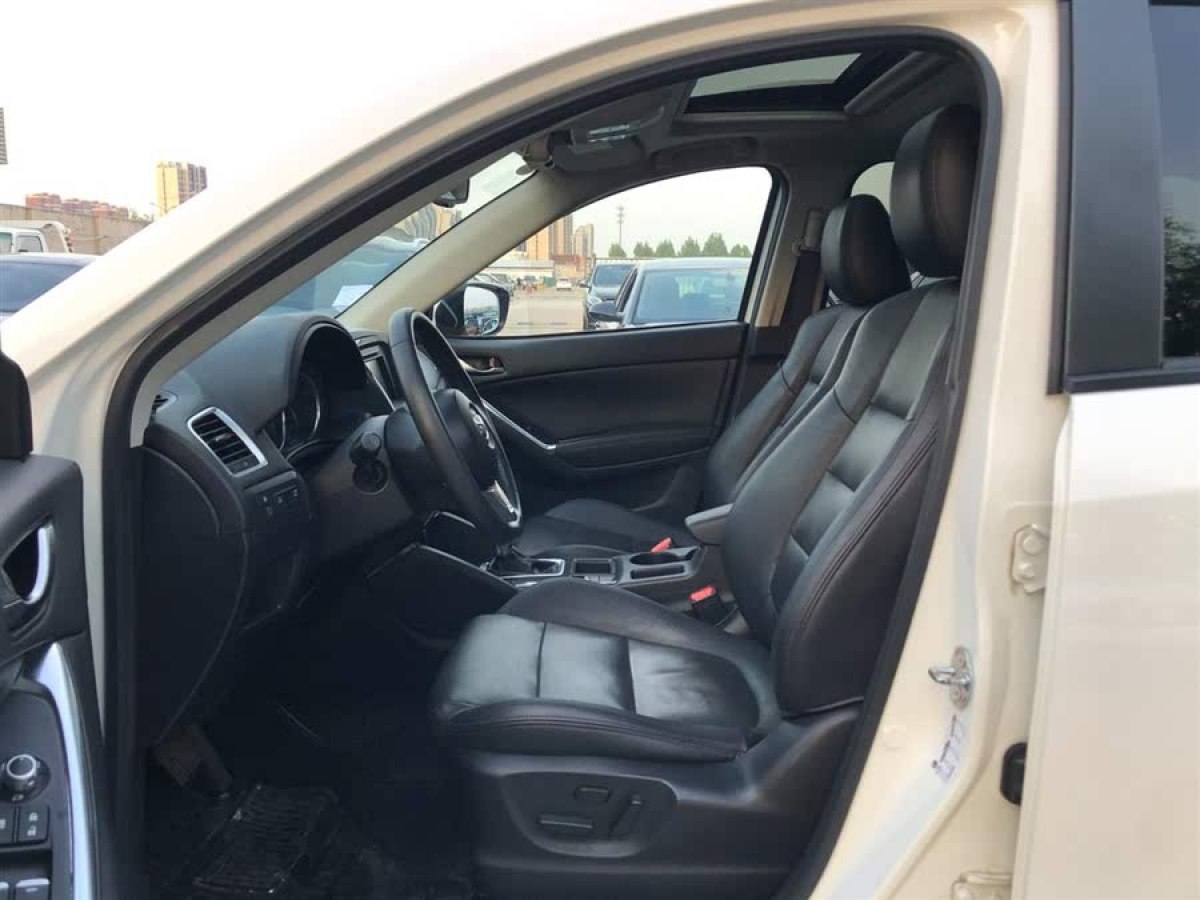 馬自達(dá) CX-5  2015款 2.0L 自動四驅(qū)豪華型圖片