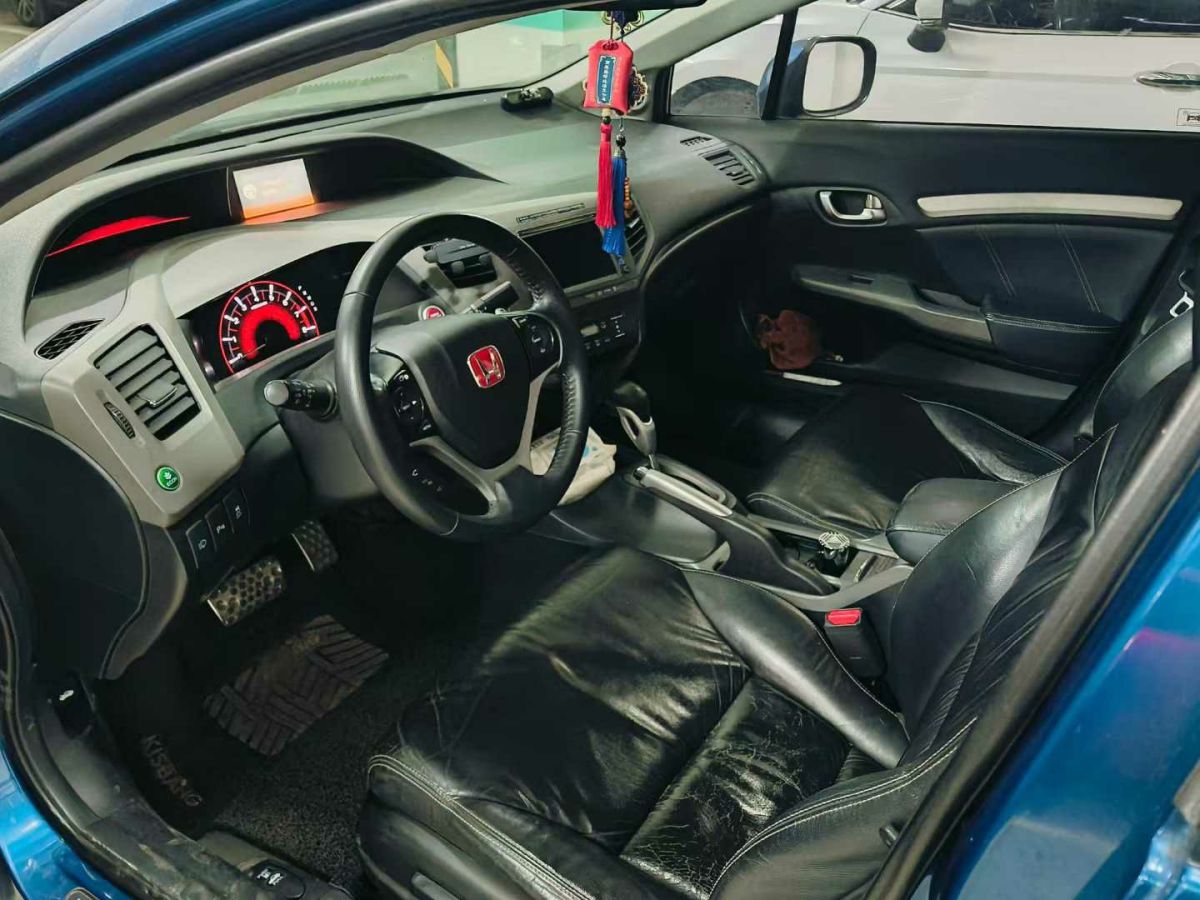 本田 思域  2012款 1.8L 自動舒適版圖片