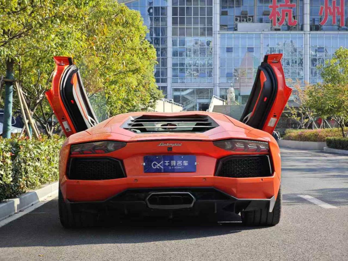 蘭博基尼 Aventador  2013款 LP 700-4 Roadster圖片